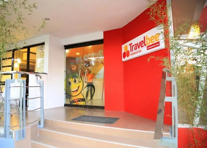 Travelbee Business Hotel 2*