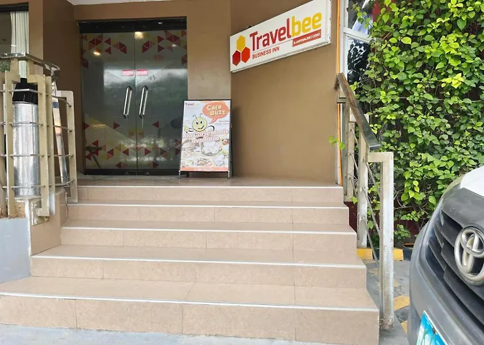Travelbee Business Hotel 2*