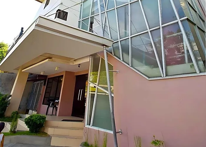 Travelbee Business Hotel